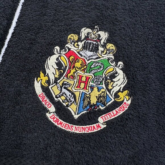 Harry Potter Towels Embroidered Ravenclaw Hand Towel Set Hogwarts Wizard Witch - Picture 7 of 8